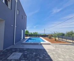 Vir - Villa de luxe avec piscine et terrasse sur le toit, vue sur la mer depuis chaque chambre