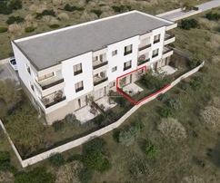 Vodice - Appartement S1 de deux chambres, rez-de-chaussée avec jardin
