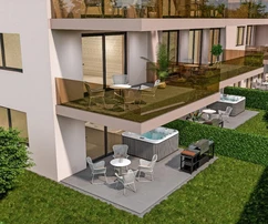 Amplio apartamento de tres dormitorios en venta en Tar-Vabriga, Croacia