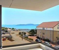 Srima, Vodice - Apartamento S8 con terraza en la azotea, vista al mar