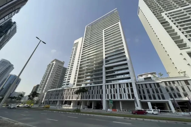 Modern 2-bedroom apartment for sale in Business Bay