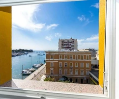 Zadar, costa de Branimir, apartamento moderno en una ubicación excelente con vista al mar