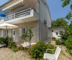 Maison au centre de Krk à vendre avec un grand potentiel en Croatie