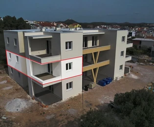 Vodice - Appartement S4 au 1er étage de 88 m² avec terrasse et vue sur la mer