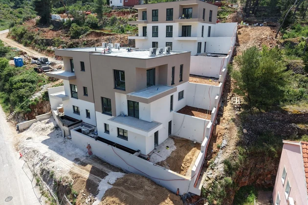 Hvar, Jelsa, két szobás földszinti lakás