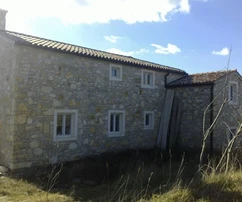 Villa de piedra con piscina en venta en Istria, Croacia