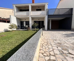 Einfamilienhaus in Valbandon in Meeresnähe zu verkaufen in Kroatien