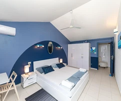 Exklusive Villa in erster Meereslinie auf Čiovo zu verkaufen in Kroatien