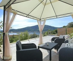 Maison en pierre de 3 étages sur l'île de Korčula