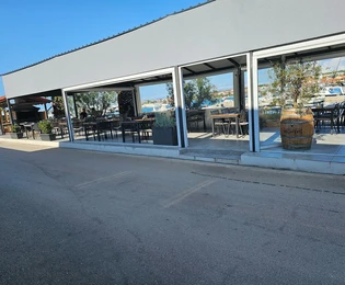 Poznati restoran prvi red do mora, Bibinje