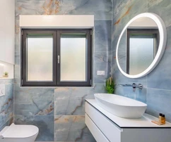 Luxusní vila na prodej v Rogoznici přímo u moře v Chorvatsku