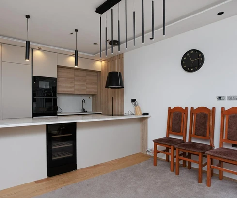 Apartamento dúplex con piscina en venta en Omišalj, Croacia