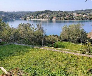 Solta Dream Home: casa vista mare con molo privato