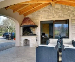 Modern és rusztikus villa medencével és nagy kerttel, Isztria, Rovinj