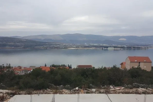Čiovo, Arbanija, stavebný pozemok 2622 m2, výhľad na more
