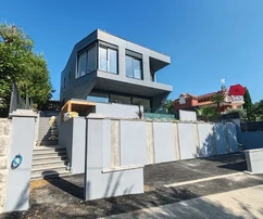Luxusvilla, Insel Krk, Njivice, 100 m vom Strand entfernt mit Meerblick!