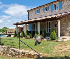 Maison Stranići près de Lovreč, Sveti Lovreč, 160m2