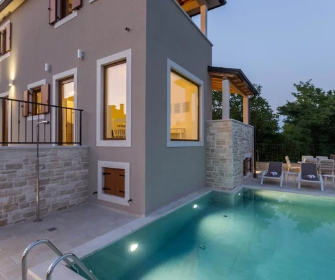 Belle maison individuelle avec piscine, Istrie, Buje