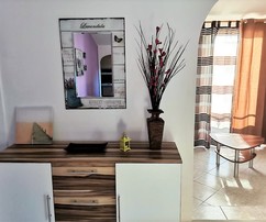 Villa en primera línea de mar en Rogoznica con piscina infinita en venta