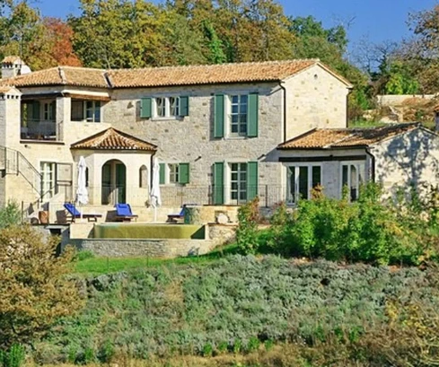 Villa con piscina e vista mare in vendita in Croazia