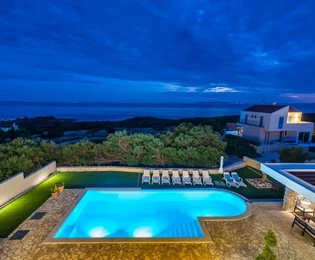 Einzigartige Villa Novalja