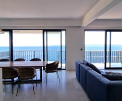 Krásna vila na Čiove s bazénom a výhľadom na more