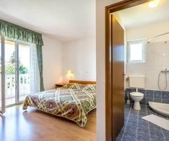 Hotel na atraktivním místě s výhledem na moře, Istrie, Medulin