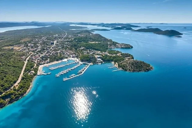 Działka budowlana 1 915 m² - Drage (jednostka katastralna Pakoštane), Zadar
