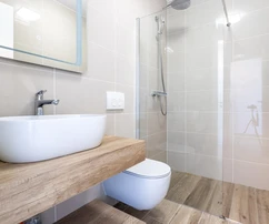 Luxusní vila s bazénem na prodej v Rogoznici v Chorvatsku