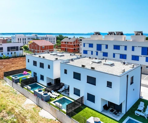 Eladó lakás Privlaka 111,01 m²