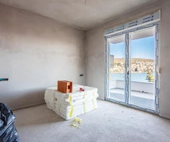 Ciovo, Okrug Gornji, trojizbový penthouse s priestrannými terasami a výhľadom na more, 88,57 m²