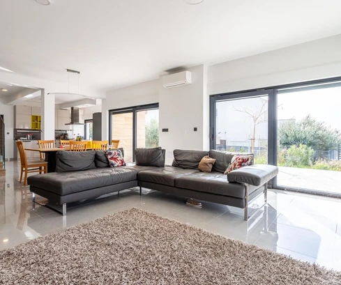 Villa de luxe avec piscine à vendre à Rogoznica en Croatie