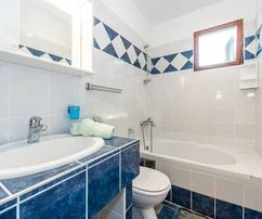 Duplex con appartamenti in vendita vicino a Sebenico in Croazia