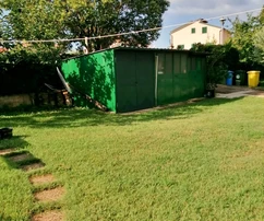 Finida, Umag: Priestranný dom so štyrmi apartmánmi