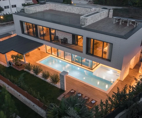 Moderne Villa mit Pool in Funtana zu verkaufen in Kroatien