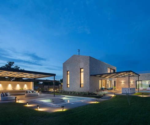 Istrie, Bale, villa de luxe avec piscine extérieure et intérieure, sauna et terrain constructible