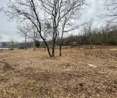 Kršan : Terrain de premier choix pour développement touristique à proximité de la mer