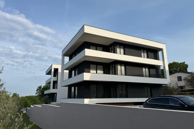 Istria, Medulin: Apartamento de lujo con jardín