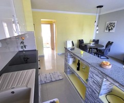 Charmant appartement de 2 chambres à vendre à Sinj