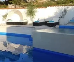 Brač, Sutivan, önálló ház 307 m² medencével és kerttel