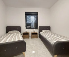 Spazioso appartamento su due livelli in vendita a Pješčana Uvala in Croazia