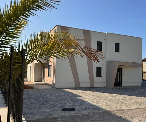 Appartement duplex avec jardin à vendre à Opatija Pobri en Croatie