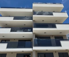Okrug, 2-izbový byt 63 m², novostavba s bazénom, prízemie