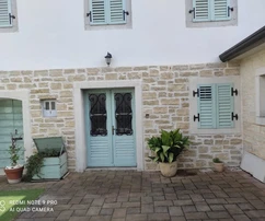 Istrie, Poreč – Magnifique maison en pierre rénovée avec 4 chambres à vendre