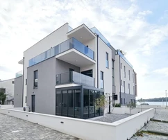 Vodice-Srima - Penthouse v první linii u moře