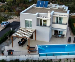 Brodarica, Luxusvilla mit Swimmingpool und Meerblick