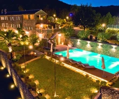 Motovunra panorámás villa eladó Horvátországban