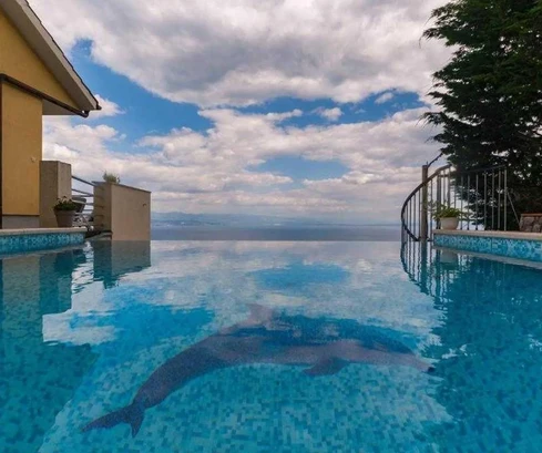 Tengerre néző panorámás villa eladó Horvátországban