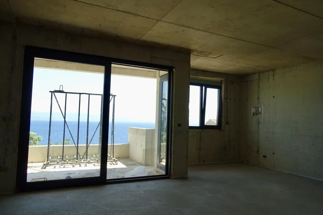 Spacieux appartement de deux chambres à vendre à Lovran en Croatie