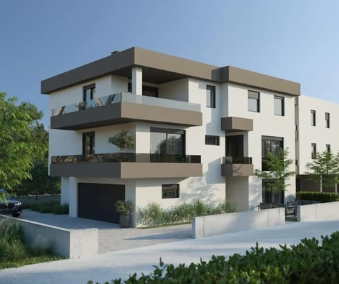 Istrie, Pula, penthouse avec garage dans un quartier calme de Kaštanjer